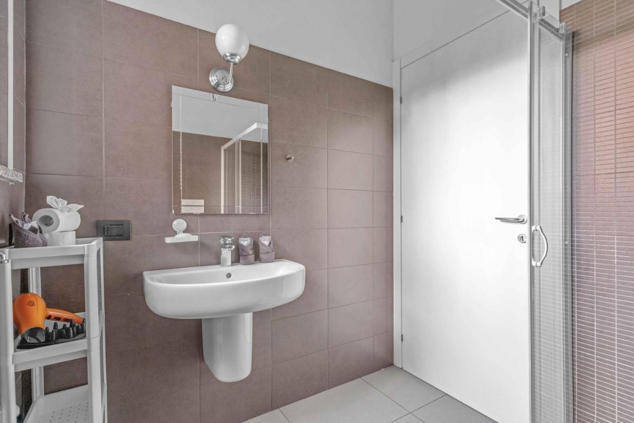 Cos54 - Exclusive Apartment With Garden In Milaan Buitenkant foto